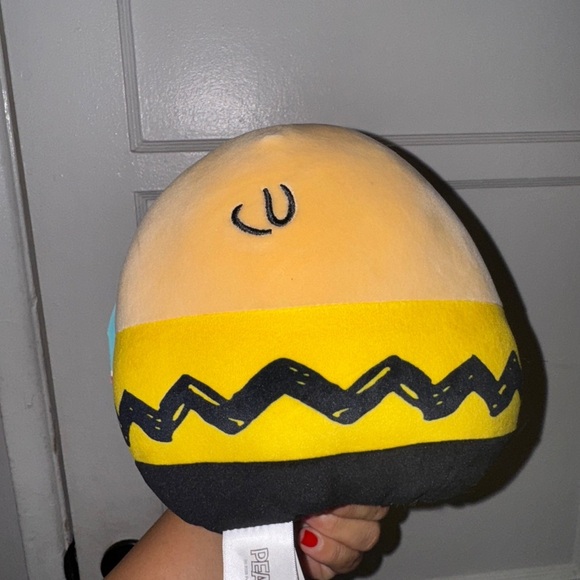 Charlie Brown Squishmallow 8” - Picture 2 of 3